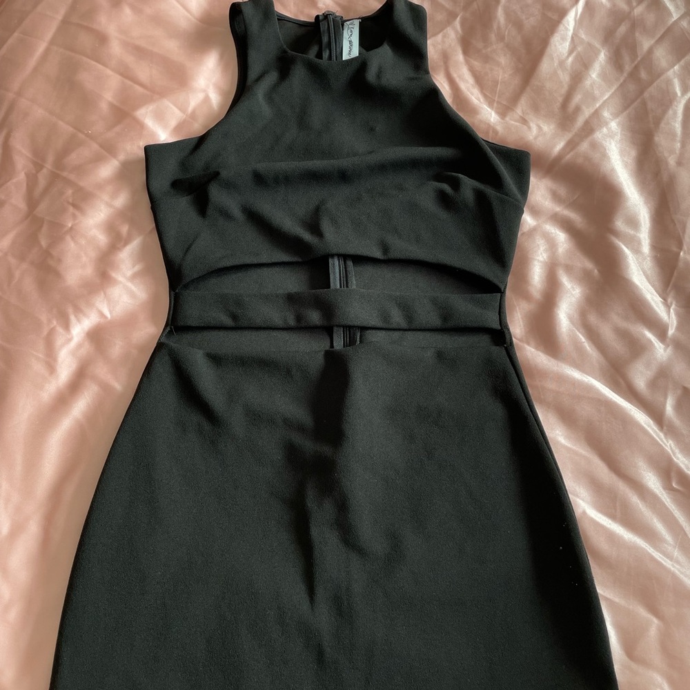 M boutique mid length black dress